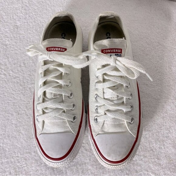 Converse Unisex White With Red Trim Lace Up Low Top Sneakers 7 - Picture 1 of 12